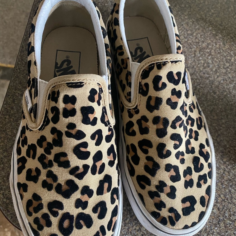 Vans slip-on womens 5.5